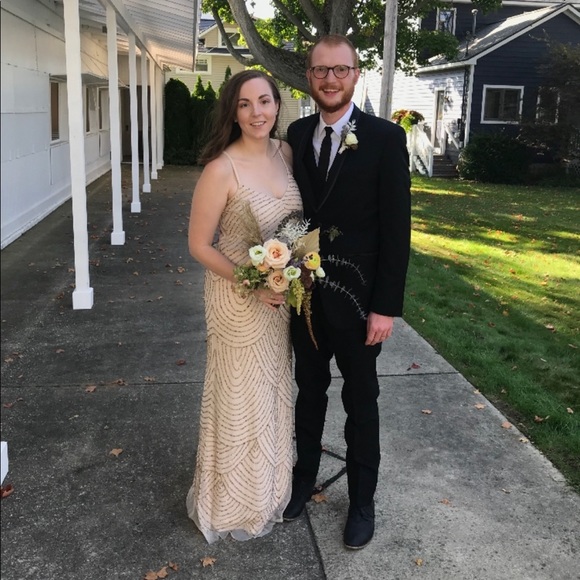 Adrianna Papell beaded gown - Picture 9 of 10